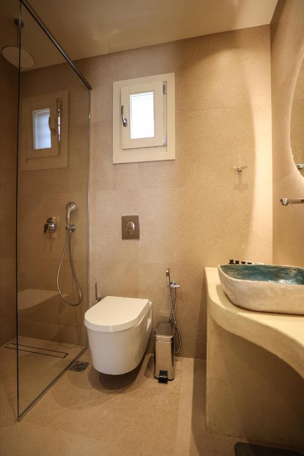 Life Suites Tourlos Ngoại thất bức ảnh