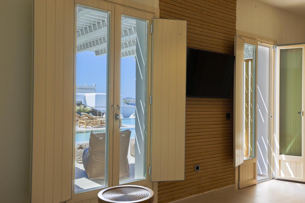 Life Suites Tourlos Ngoại thất bức ảnh